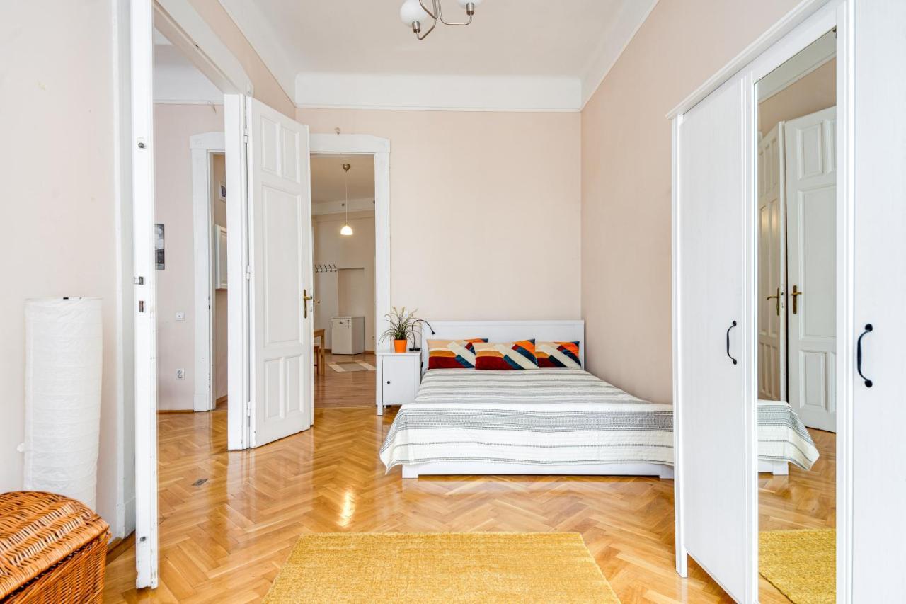 Vintage Apartment In The Jewish Quarter Budapest Ngoại thất bức ảnh